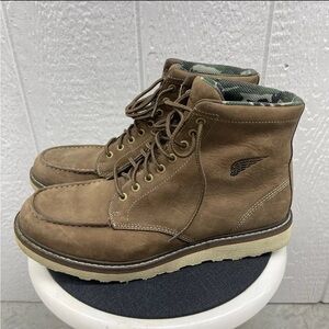 RARE VINTAGE RED WING 875 Moc Toe Boots CAMO LINED !!! White wedge sole !!